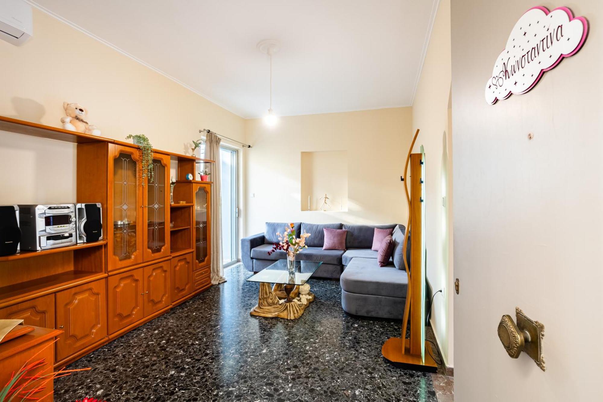Avia Seaview Getaway - Konstantina'S Hidden Haven Villa Kalamata Exterior photo